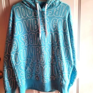 GOOD VIBES HOODIE
